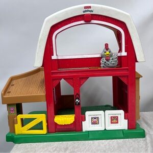 2005 vintage Mattel Little People barn battery operated